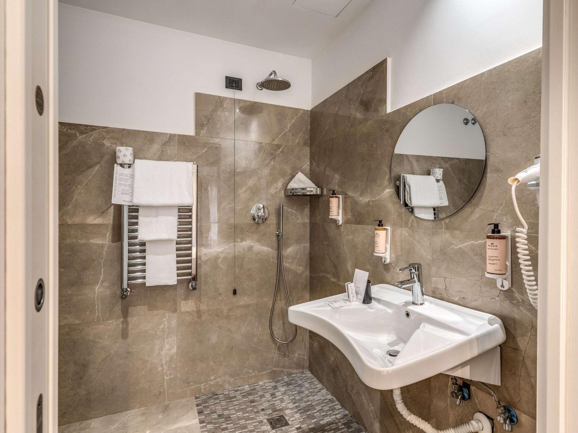 Mercure Roma Centro Termini Exteriér fotografie