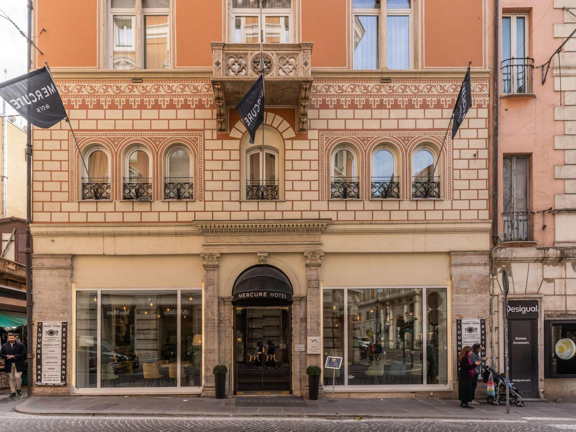 Mercure Roma Centro Termini Exteriér fotografie